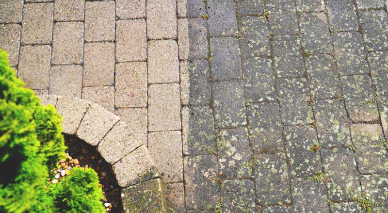 Nettoyage des extérieurs - AUGUSTE HABITAT dans les Alpes-Maritimes (06. Nettoyage des extérieurs : Allée, dallage, pavé, terrasse en carrelage, en bois … intervention dans les Alpes-Maritimes (06)