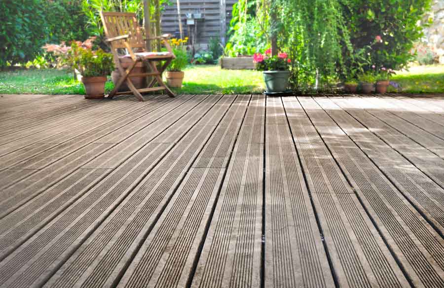 Nettoyage des extérieurs -  AUGUSTE HABITAT dans les Alpes-Maritimes (06. Nettoyage des extérieurs : Allée, dallage, pavé, terrasse en carrelage, en bois … intervention dans les Alpes-Maritimes (06)
